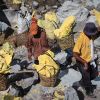 Kawah Ijen, Indonesien, Schwefelmine