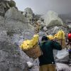 Kawah Ijen, Indonesien, Schwefelmine