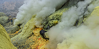 Kawah Ijen, Indonesien, Schwefelmine