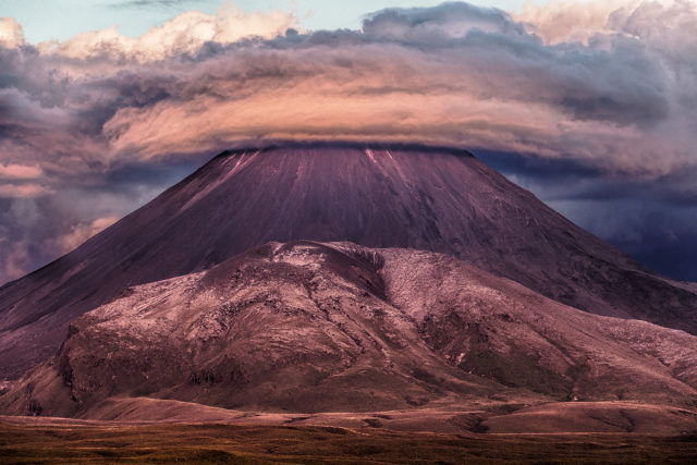 Tongariro – The Film Star among Volcanoes