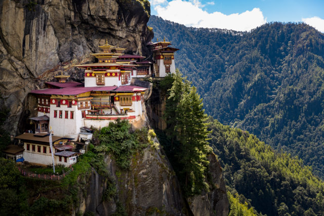Taktshang – Das Tigernest Kloster in den Wolken über Bhutan